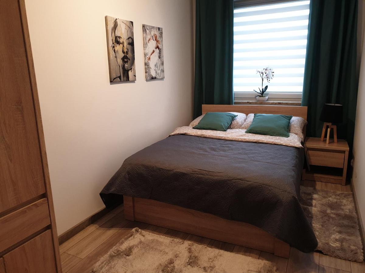 Caskada Modern Apartments 2 Nowy Apartamentowiec Winda สวูพสค์ ภายนอก รูปภาพ