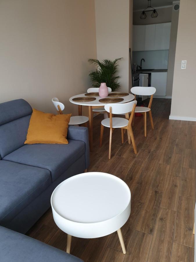 Caskada Modern Apartments 2 Nowy Apartamentowiec Winda สวูพสค์ ภายนอก รูปภาพ