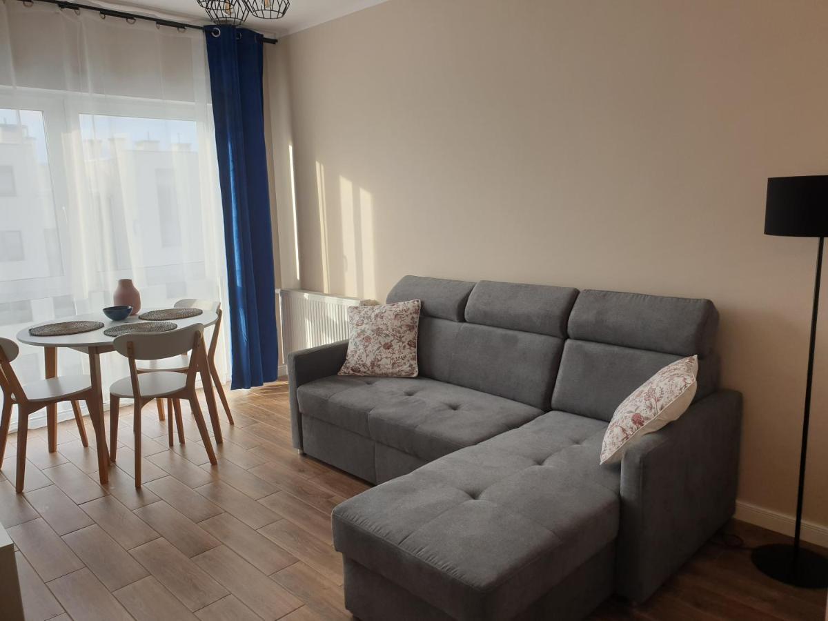 Caskada Modern Apartments 2 Nowy Apartamentowiec Winda สวูพสค์ ภายนอก รูปภาพ