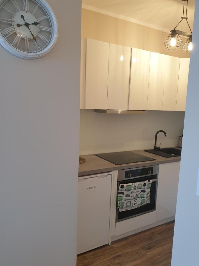 Caskada Modern Apartments 2 Nowy Apartamentowiec Winda สวูพสค์ ภายนอก รูปภาพ