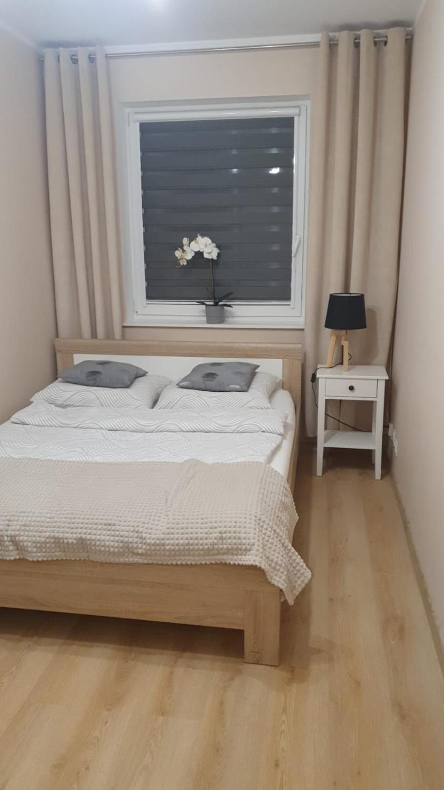 Caskada Modern Apartments 2 Nowy Apartamentowiec Winda สวูพสค์ ภายนอก รูปภาพ