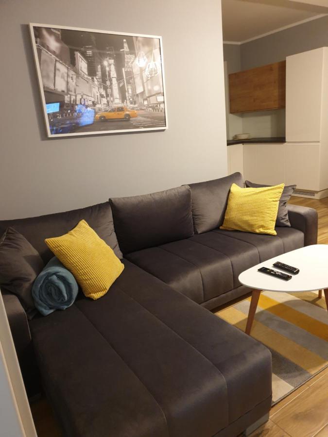 Caskada Modern Apartments 2 Nowy Apartamentowiec Winda สวูพสค์ ภายนอก รูปภาพ