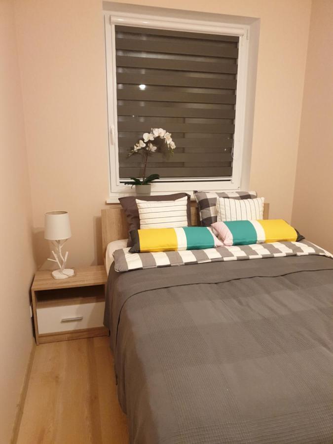 Caskada Modern Apartments 2 Nowy Apartamentowiec Winda สวูพสค์ ภายนอก รูปภาพ